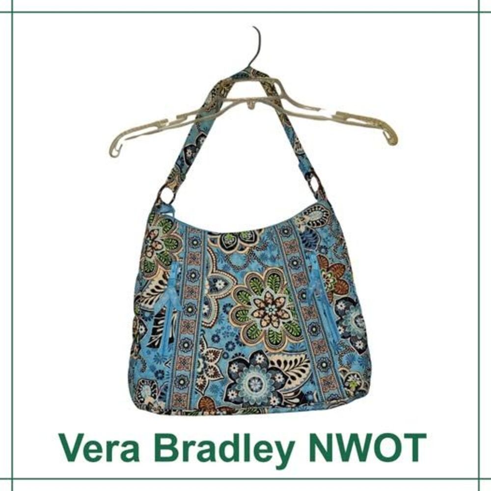 VERA BRADLEY Blue Bali Shoulder Bag Quilted NWOT Retired Pattern